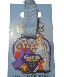 Disney Marathon Pin - 2014 Princess Cinderella Royal Family 5K Metal