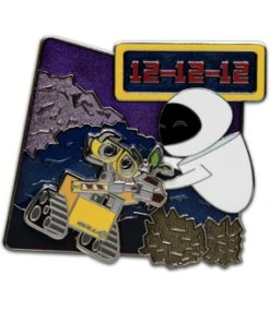 Disney Wall-E Pin - 12-12-12 Wall-E And Eve - Limited Edition