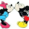 Disney Mickey And Minnie Pin - Magnetic Kiss -Disney Sales Shop 400007570580 500x290 1
