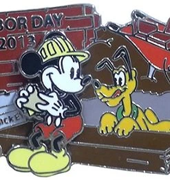 Disney Labor Day Pin - 2013 Mickey Mouse And Pluto - Limited Edition