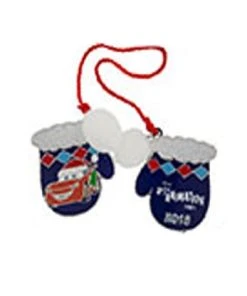 Disney Art Of Animation Resort Pin - 2015 Holiday - Lightning Mcqueen