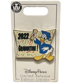 Disney Graduation Pin - Class Of 2022 - Donald Duck